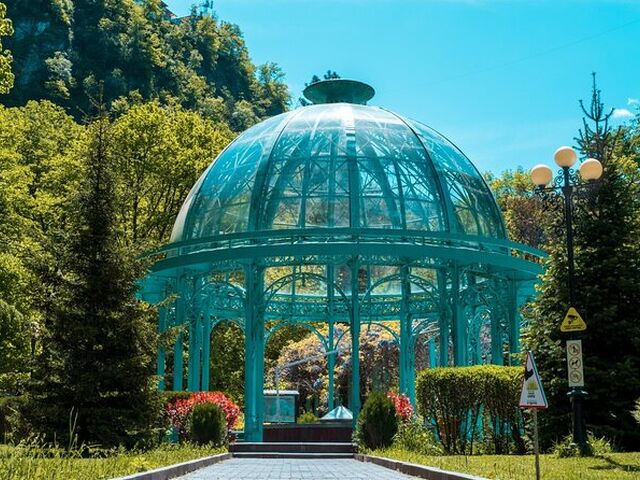 İkonik Kafkaslardan Karadeniz’e Turu | 4 Gece Konaklamalı Uçaklı İstanbul Çıkışlı