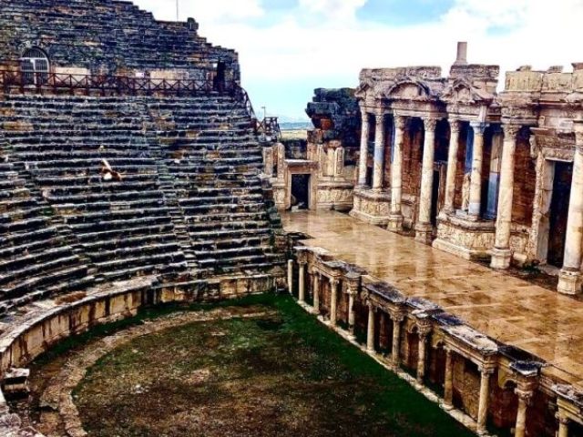 İkonik Salda Gölü Pamukkale Çeşme Alaçatı Turu | 1 Gece Otel Konaklamalı İstanbul Çıkışlı