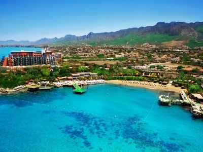 Merit Crystal Cove Hotel & Casino