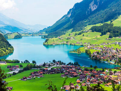 BERNİNA EXPRESS ILE İTALYA & FRANSA & İSVİÇRE & ALMANYA TURU Pegasus Havayolları ile 4 gece (ZRH-ZRH)
