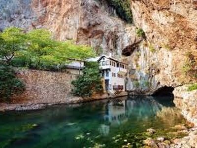 İzmir Çıkışlı Kosovalı Balkanlar 6 Gece 8 Gün Ekstra Turlar Akşam Yemekleri ve Budva Yüzme Molası Dahil !