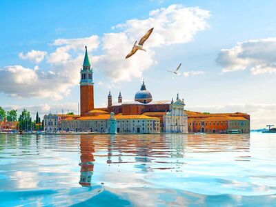 İTALYA İKONLARI TURU Pegasus Havayolları ile 4 gece (BGY-FCO)  Sabah Bergamo Gidiş – Öğlen Roma Dönüş