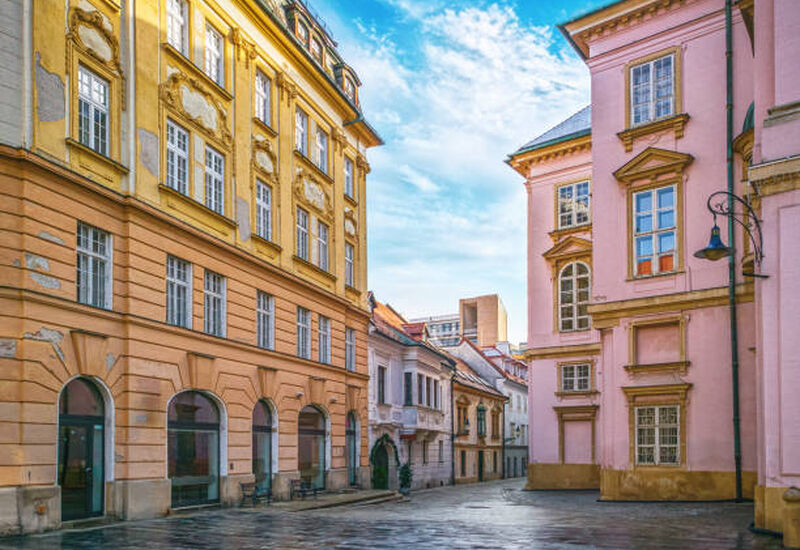 Otobüslü Orta Avrupa Masalı Turu (Tüm Çevre Gezileri ve Ekstra Turlar Dahil) İzmir & Manisa & Balıkesir & Çanakkale Çıkışlı