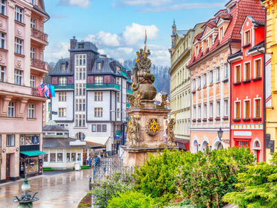 Otobüslü Orta Avrupa Masalı Turu (Tüm Çevre Gezileri ve Ekstra Turlar Dahil) İzmir & Manisa & Balıkesir & Çanakkale Çıkışlı