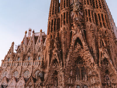 MEGA PORTEKİZ & ENDÜLÜS & İSPANYA TURU - THY ile 8 Gece - 14 Mart 2026 Ara Tatil ve Bayram Özel - BCN MAD