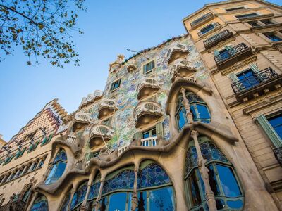 ELEGANT İSPANYA & ENDÜLÜS 7 Gece Pegasus Havayolları ile Ekstra Turlar Dahil (MAD-BCN)