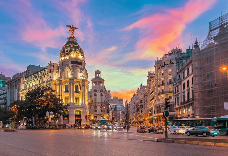 Ekspres İspanya Turu 4 Gece 5 Gün (BCN-MAD) (3* ve 4* Oteller 1)
