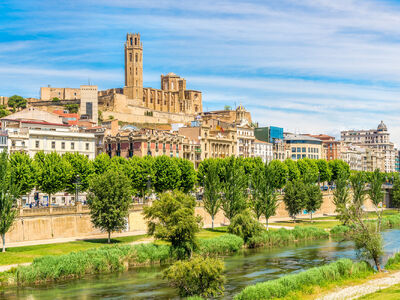 Grand Güney Fransa ve Barselona Pegasus Havayolları ile 6 Gece 7 Gün Ekstra Turlar Dahil