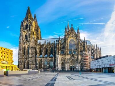 DİYARBAKIR'dan MEGA BENELUX & PARİS & KÖLN & COLMAR Sun Express Havayolları ile 8 Gece 9 Gün (DUS-DUS)