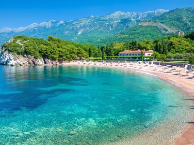 İzmir Hareketli Budva Karadağ Turu Pegasus Hava Yolları İle 3 Gece 4 Gün