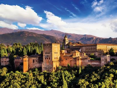 BÜYÜK İSPANYA & ENDÜLÜS & PORTEKİZ TURU Pegasus Hava Yolları ile 7 Gece 8 Gün (SVQ-MAD)