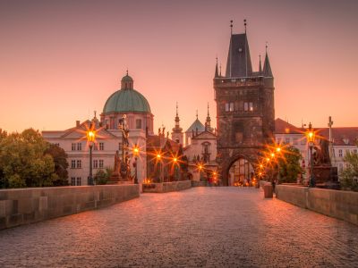 Bohemya'nın Işıltısı Prag Turu 4 Gece Ajet Havayolları İle Yaz Dönemi