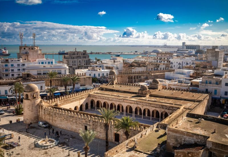 ELEGANT SAHRA ÇÖLÜ & TUNUS HAZİNELERİ Türk Hava Yolları ile 5 Gece (TUN-TUN)