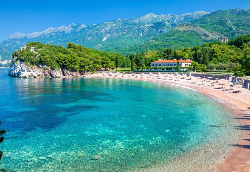 Kosovalı ve Budva Yüzme Molalı Büyük Balkanlar Kurban Bayramı Özel THY İle Akşam Yemekleri Dahil