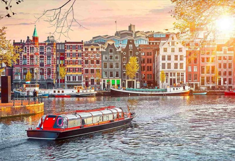 Görkemli Dörtlü Benelüx & Fransa & Almanya & İsviçre 7 Gece - THY ile 2026 Yaz Dönemi - (DUS - BSL)