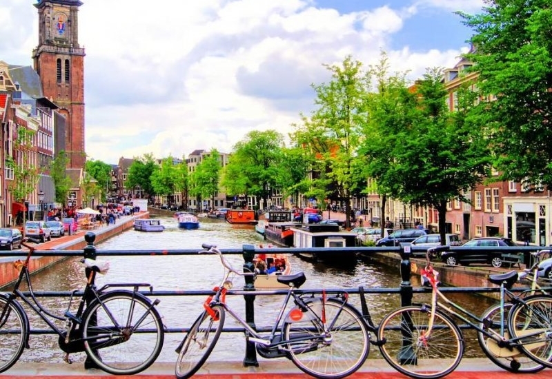 PROMO Benelux & Paris Turu Ajet Hava Yolları İle (CGN - CGN)
